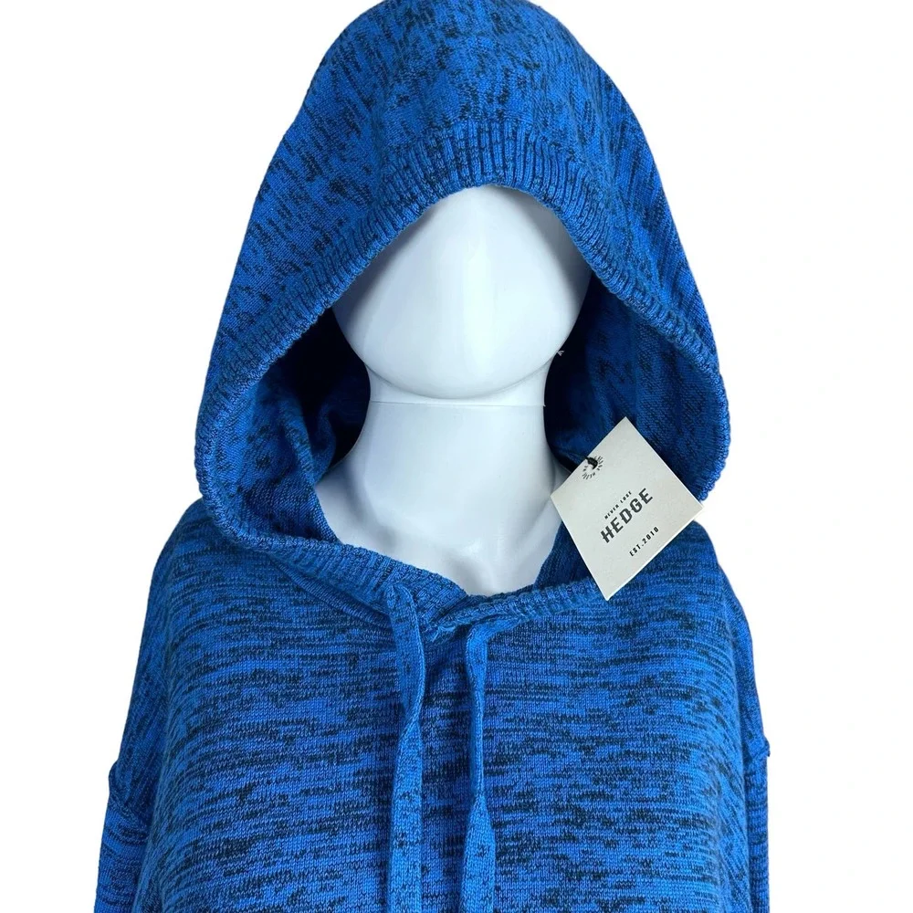 Never Lose Hedge est 2010 large Blue & Black‎ Knit Pullover Sweater Hoodie